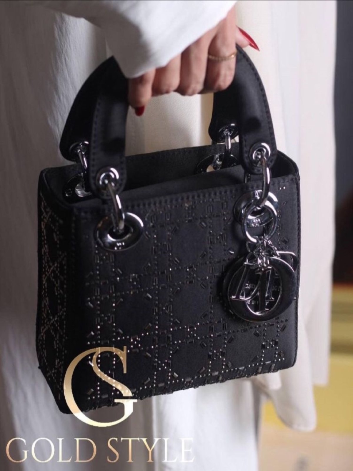 قولد ستايل image-slider-1