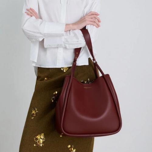 توت باق تشارلز اند كيث