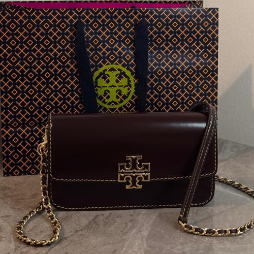 شنطة توري بورش