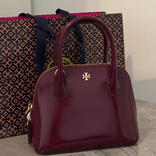 شنطة توري بورش