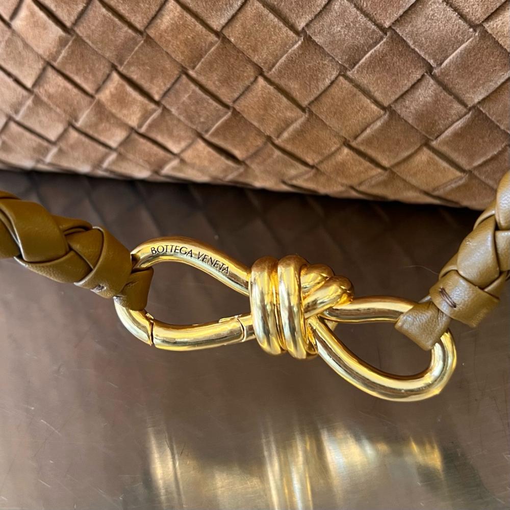 BOTTEGA