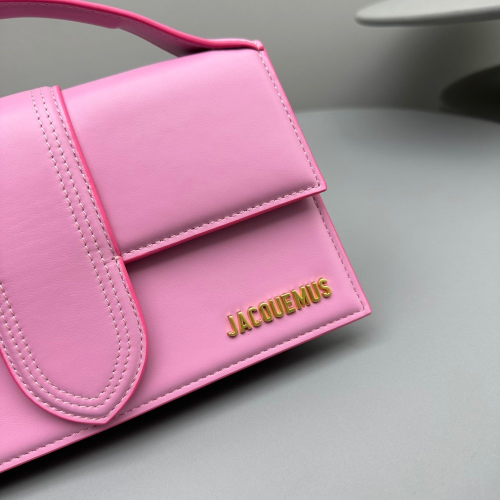 JACQUEMUS