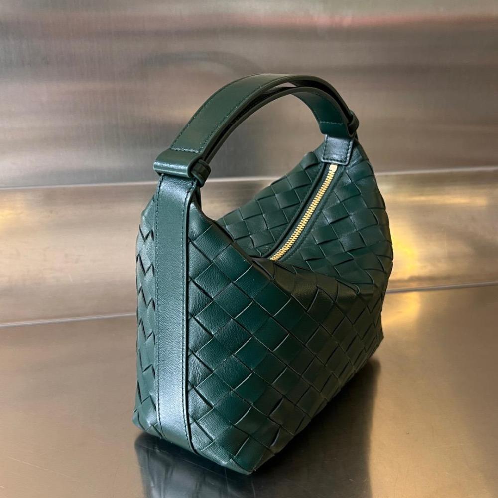 BOTTEGA