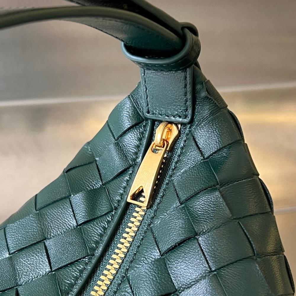 BOTTEGA