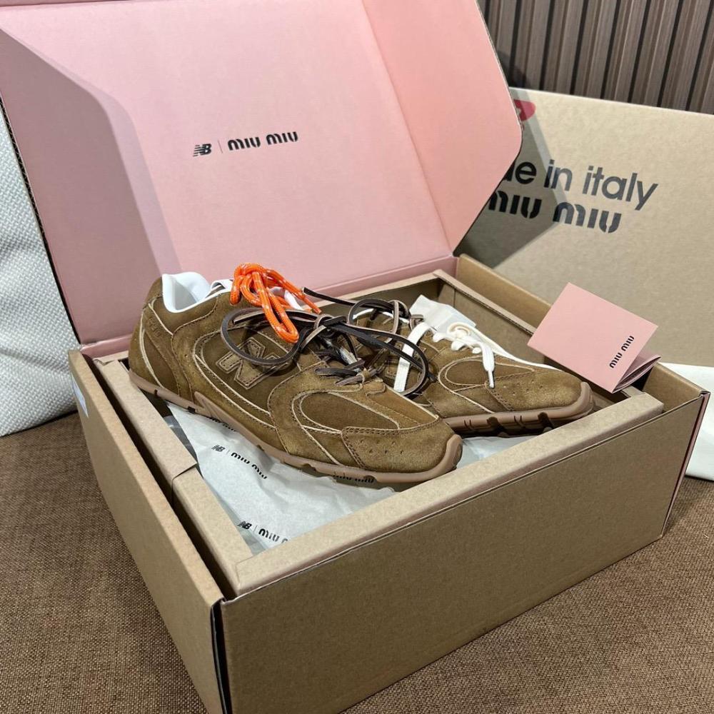 MIU MIU & New Balance