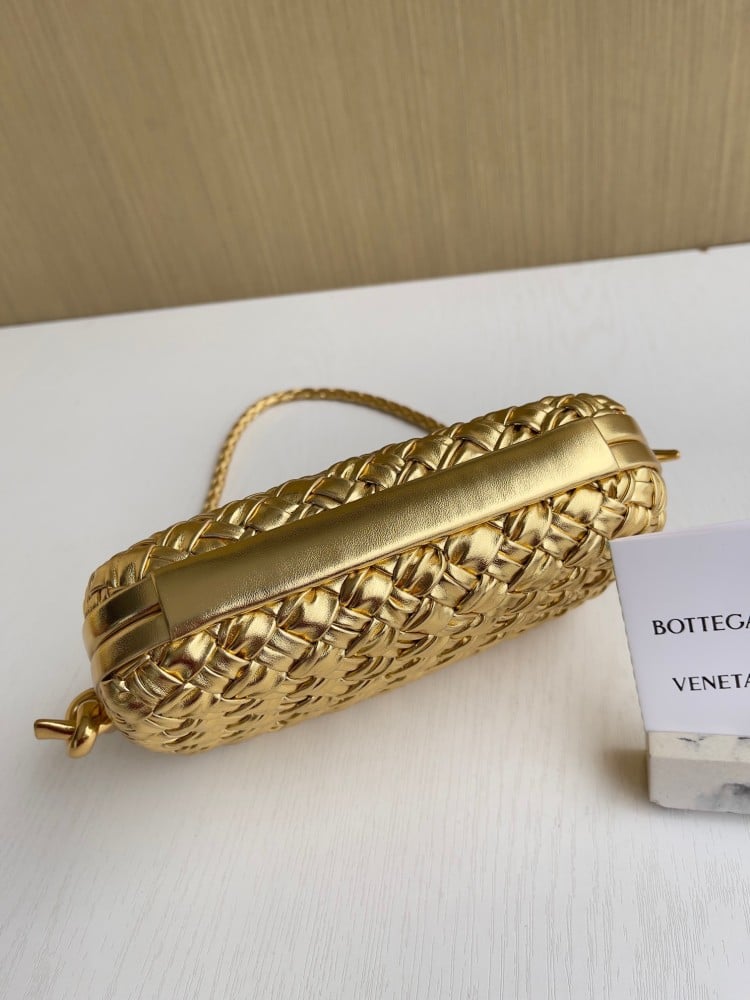 BOTTEGA