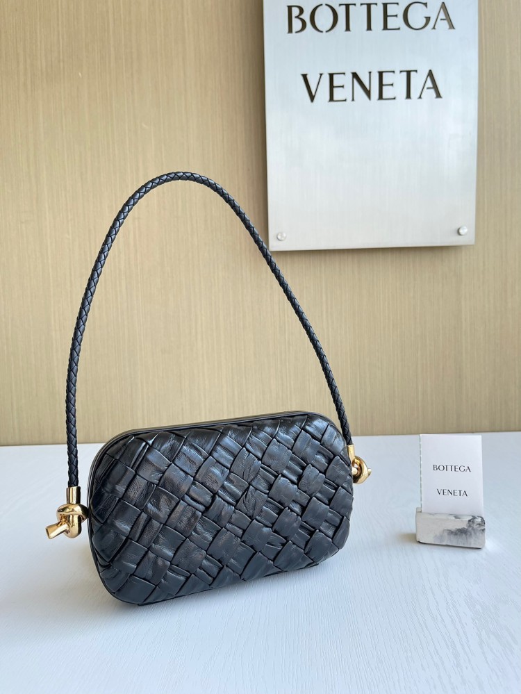 BOTTEGA