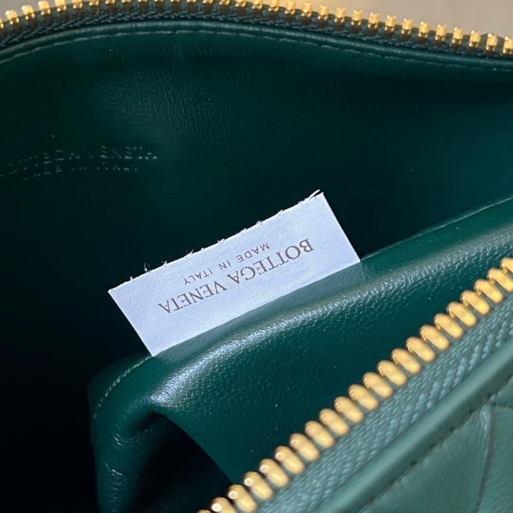 BOTTEGA