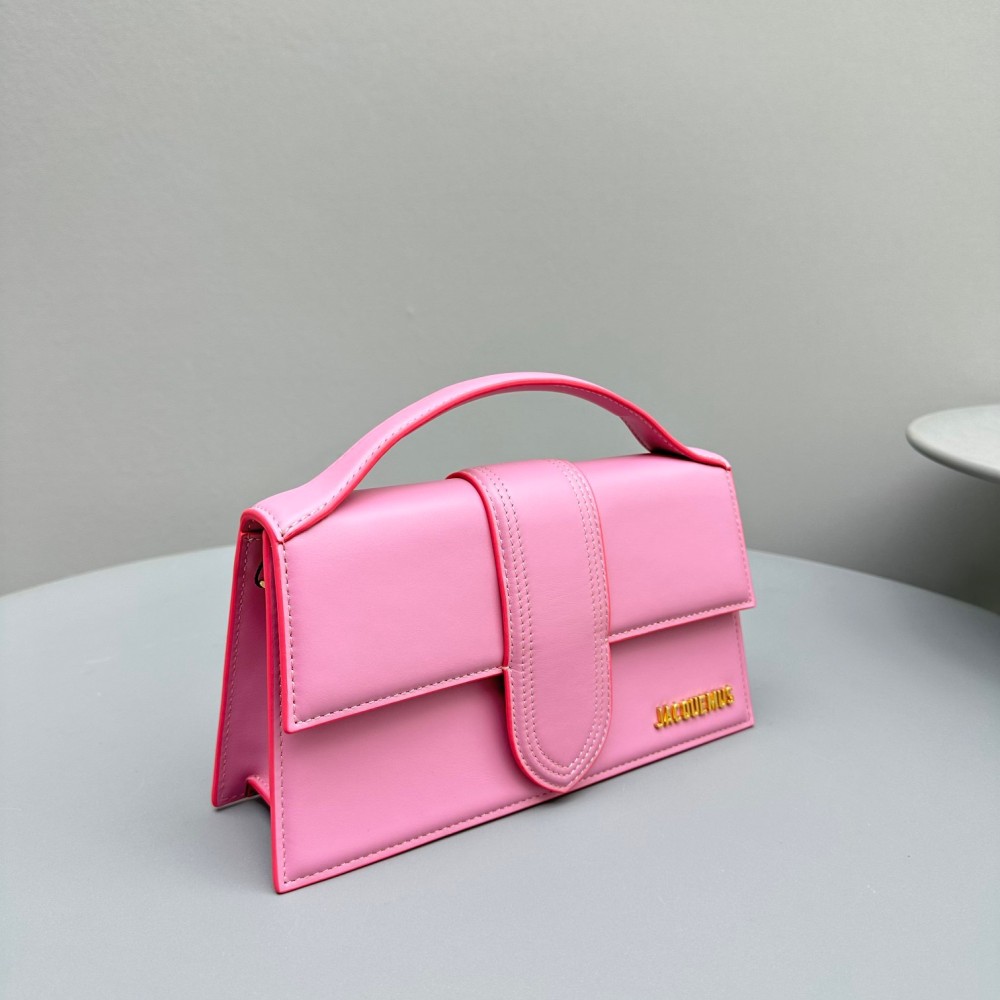 JACQUEMUS