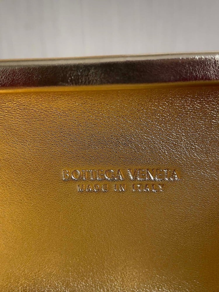 BOTTEGA