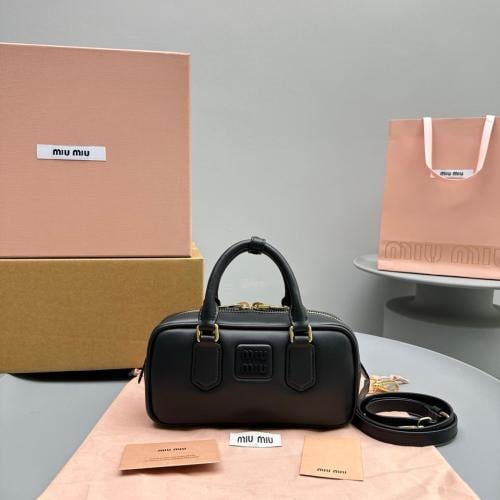 MIU MIU