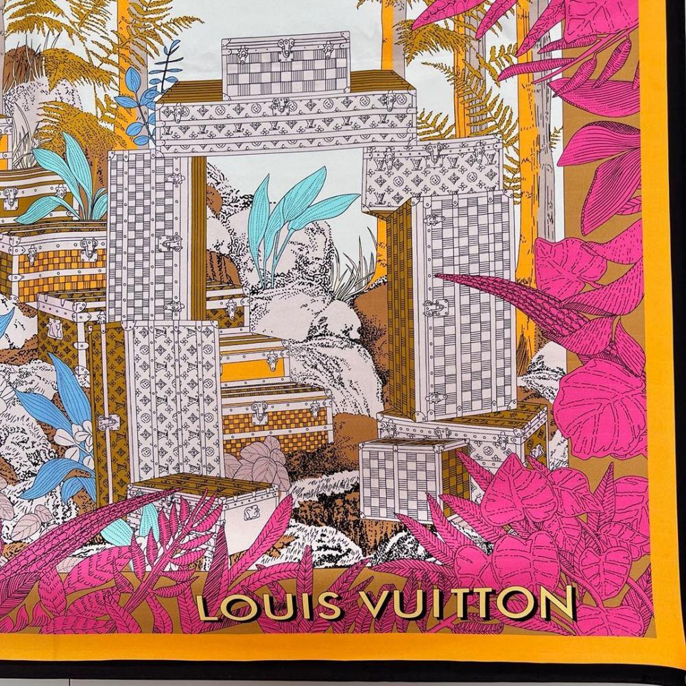 LOUIS VITTON