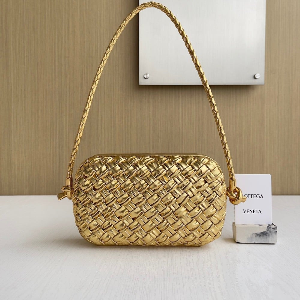BOTTEGA