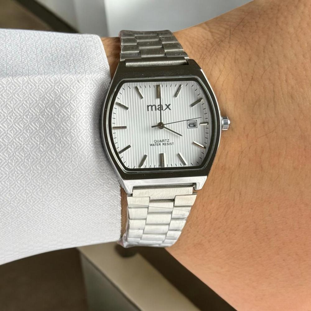 ســـاعة رجاليــــة