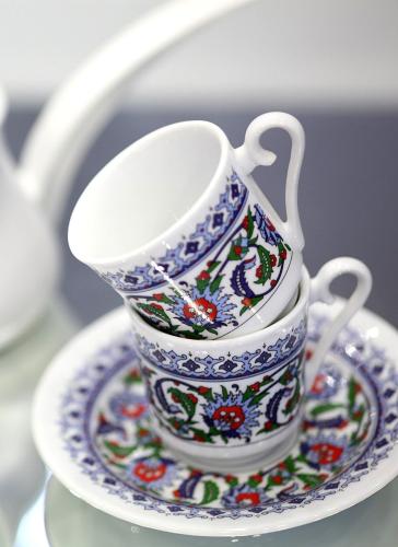 فنجان توبكابي للقهوة التركية