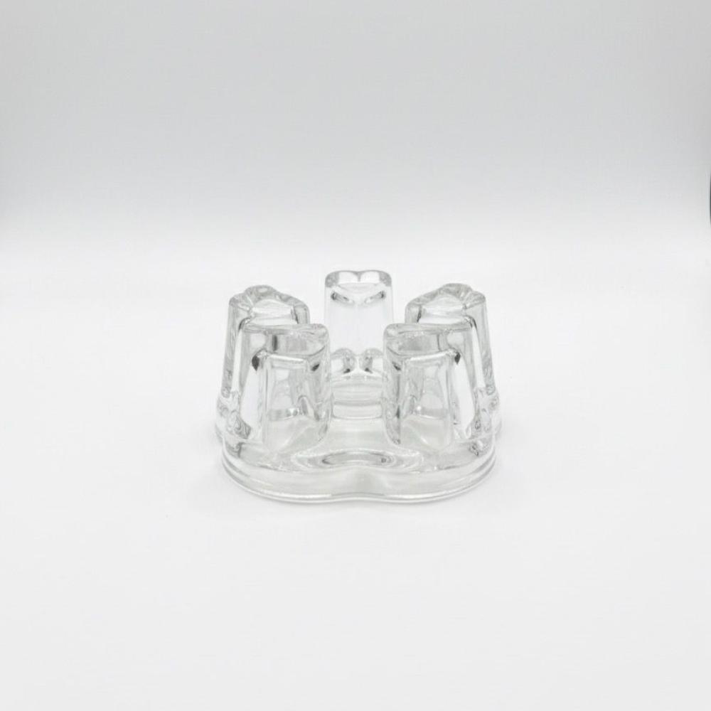 قاعدة ابريق زجاج