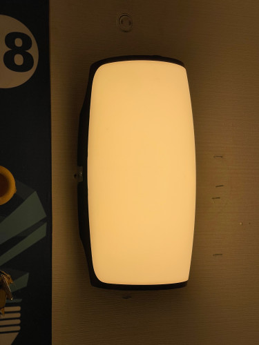 جداري خارجي 30w باللون الاصفر k3000