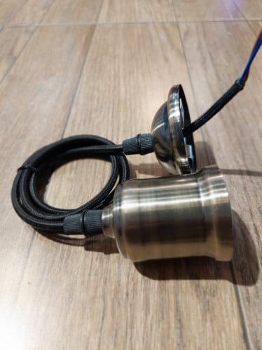 هولدر علاقي برونزي بأسود 1 متر E27