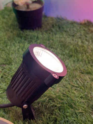 غرز صغير بنور أصفر 7 وات