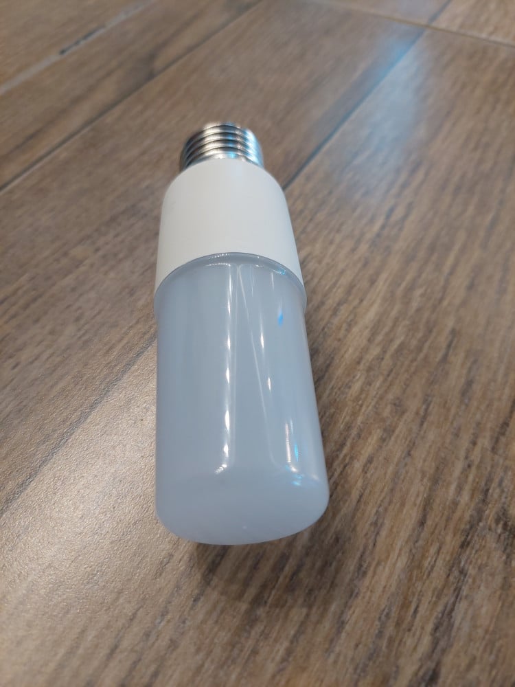 اصابع 9 وات LED بنور اصفر E27