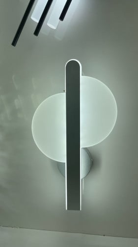 جداري داخلي مودرن 3 اضاءات