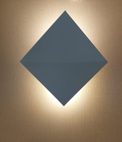 جداري داخلي LED مودرن باللون الأصفر k3000