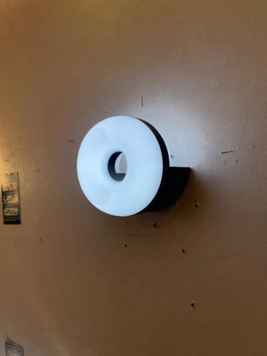 انارة جدارية خارجي دونات اطار اسود بنور ابيض k6500