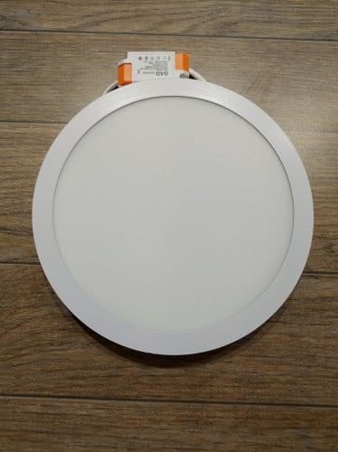 لطش بنل خارجي 12بوصة 30سم 30w الإضاءة ابيض k7000