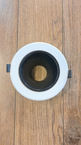 اسبوت مانع توهج 4 بوصه GU10 اطار ابيض بأسود