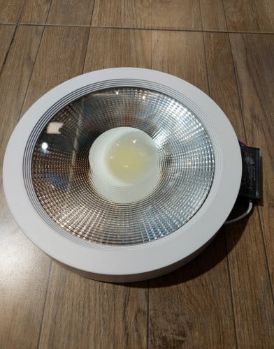 لطش cob خارجي 12بوصة 30سم 40w الإضاءة ابيض k7000