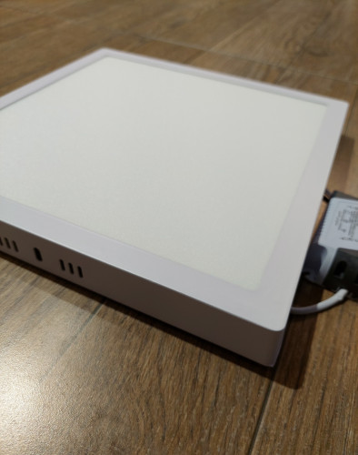 لطش بنل مربع خارجي 12بوصه 30سم 30w الاضاءة ابيضk7000