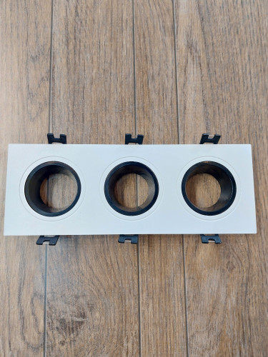 اسبوت لايت مانع توهج ثلاثي