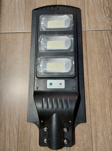 كشاف طاقة شمسية 200w إضاءة ابيض