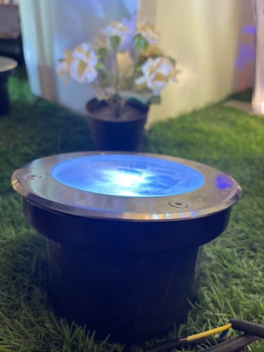 ارضي دفن خارجي 4 بوصه بنور ابيض