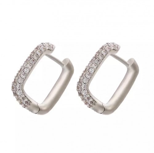 حلق مربع فضي زركون