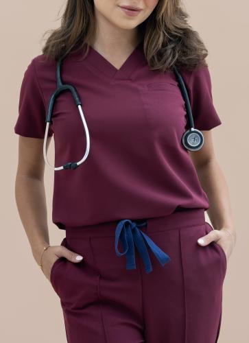 سكرب نسائي عنابي