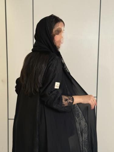 بلاك بيري ودانتيل كلوش