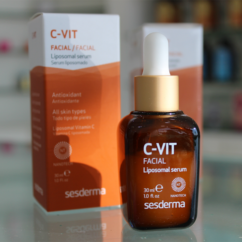 سيروم الإشراقة سي فيت SESDERMA