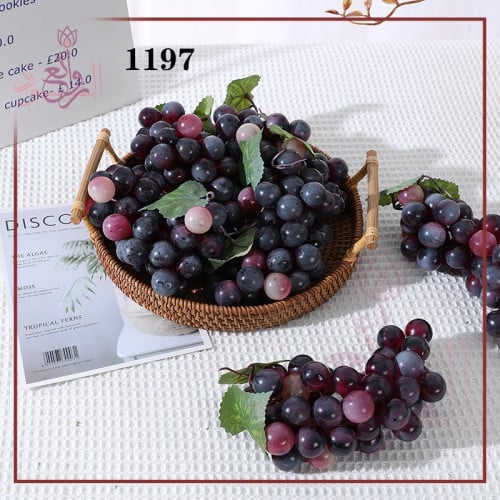 عنب احمر 12 مجموعة
