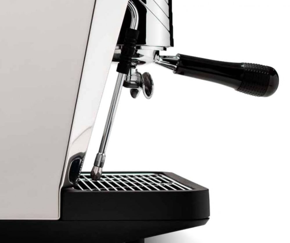 نوفا سيمونيللي أوسكار II مع أو بي في كيت