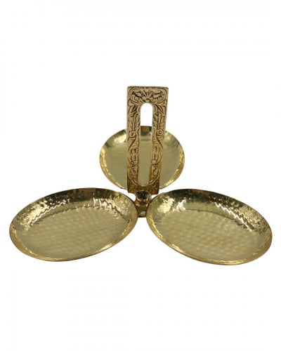 صحن نحاس مقسم ذهبي