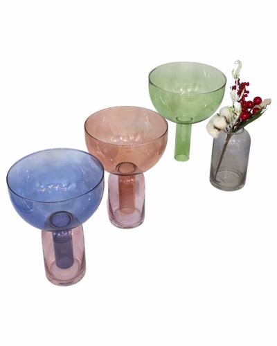 وعاء زجاجي من قطعتين بتصميم القمع المميز وقاعده متحركه.