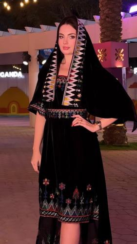 فستان دانة حضرموت