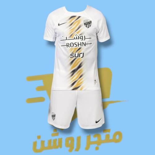 طقم الاتحاد الاحتياطي الأبيض 2025 - نسخة اللاعبين