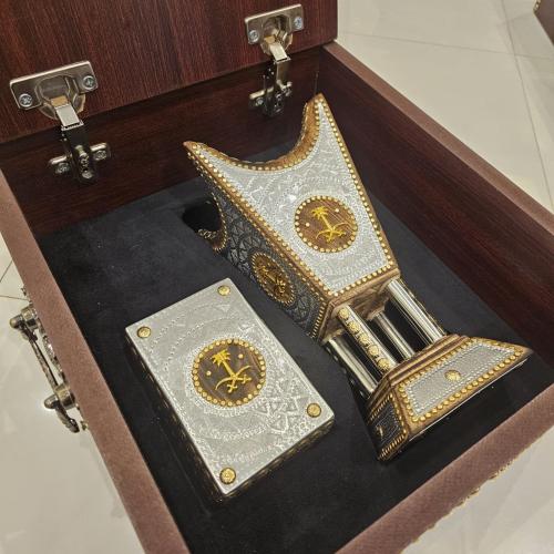 طقم إهداء رسمي شامل التوصيل