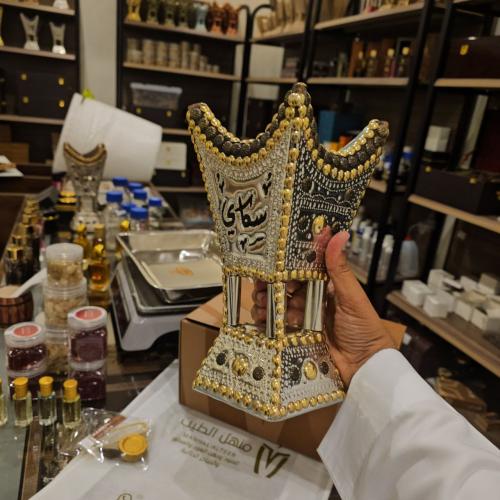 مبخرة حايلية وسط صاج ومسمار زيتي