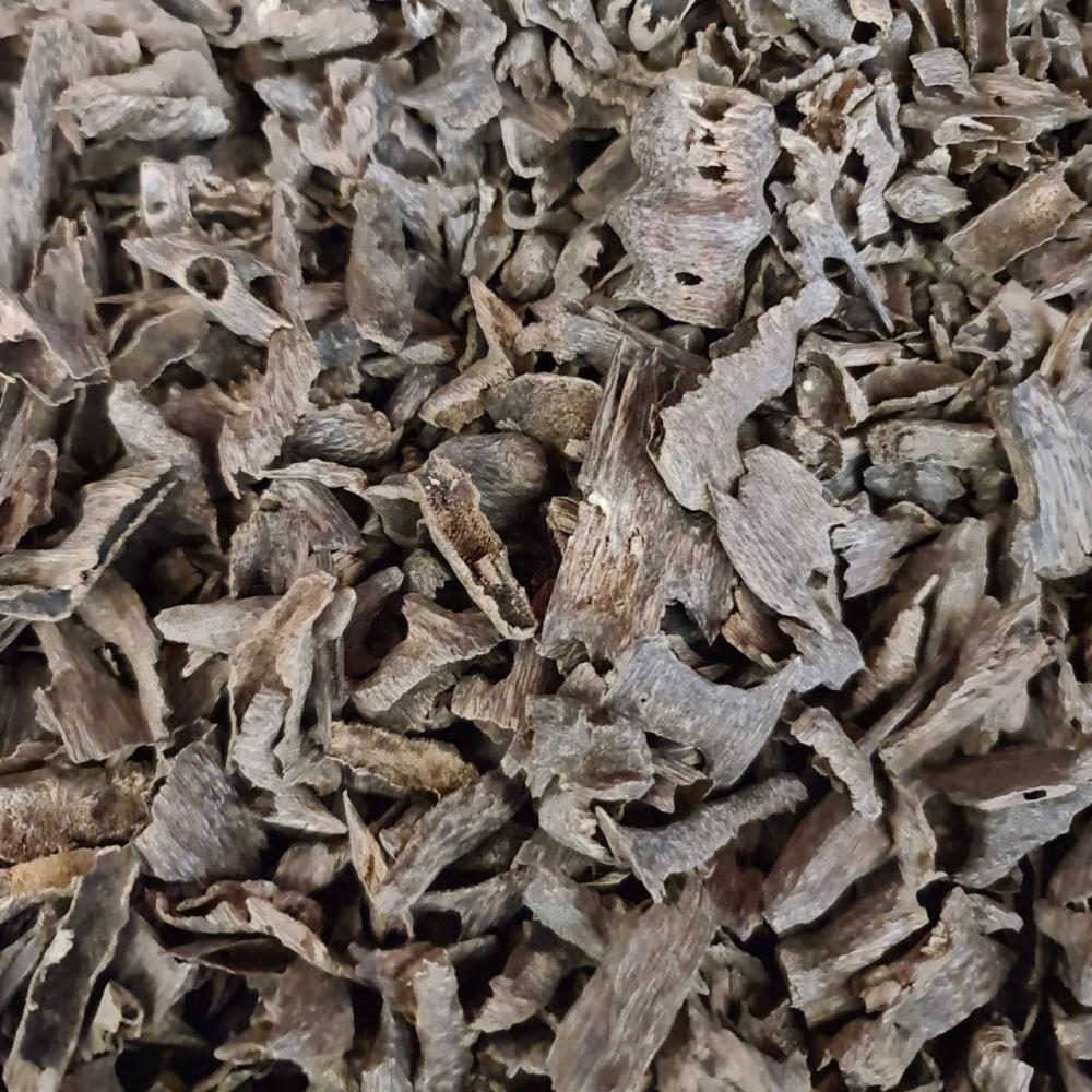 بخور عود هندي