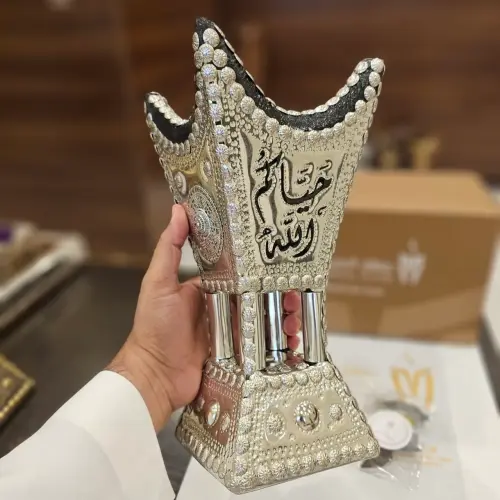 مبخرة حايلية مقاس 29 مسامير فضي فاخر وتطريز