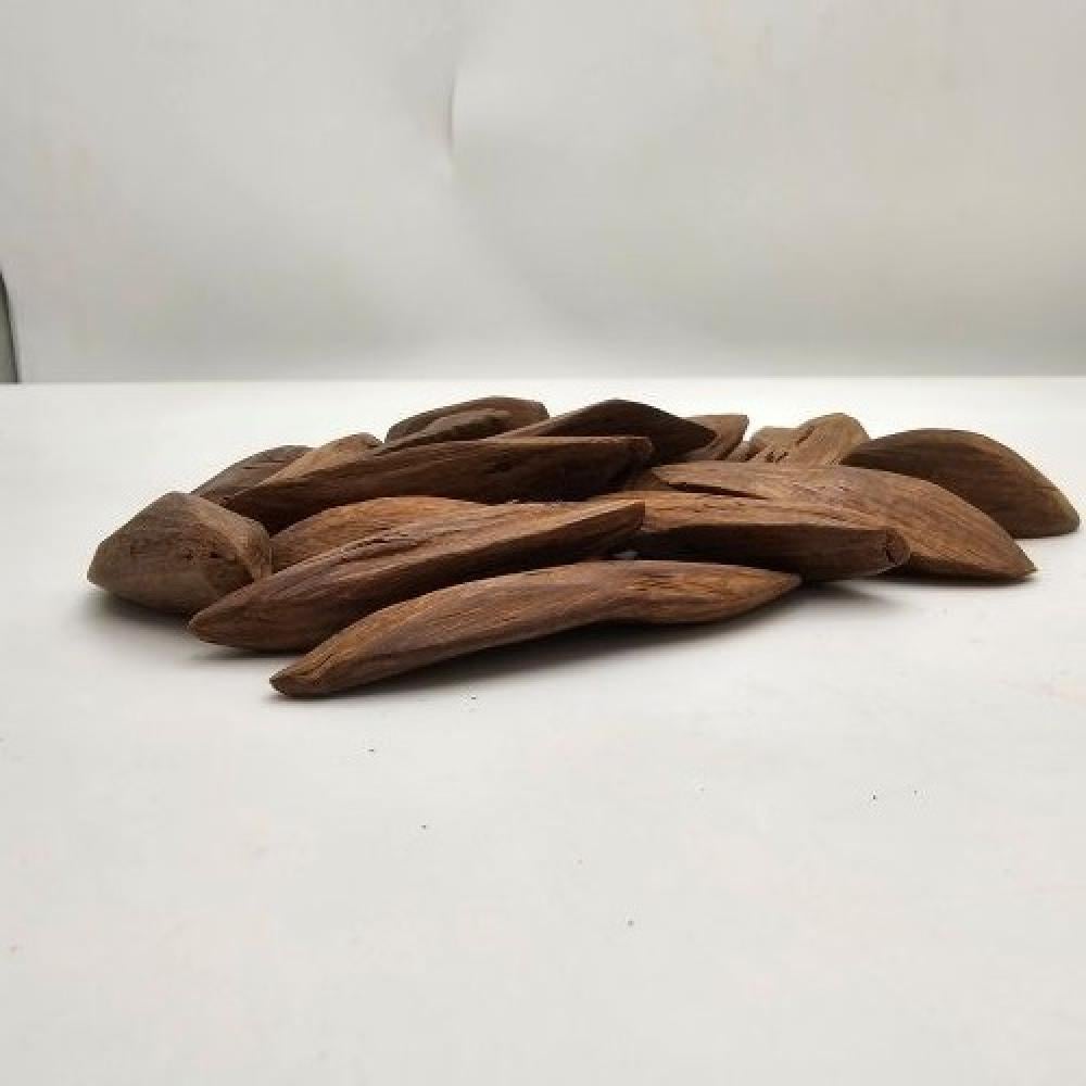 عود طبيعي فاخر
