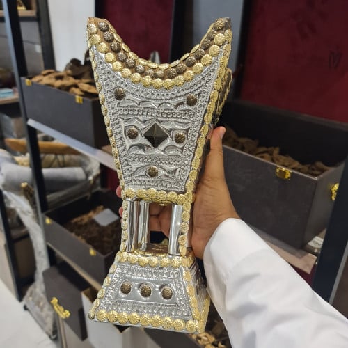 مبخرة طراز حائلي كبير جدا أنيقة بمسمار فاخر